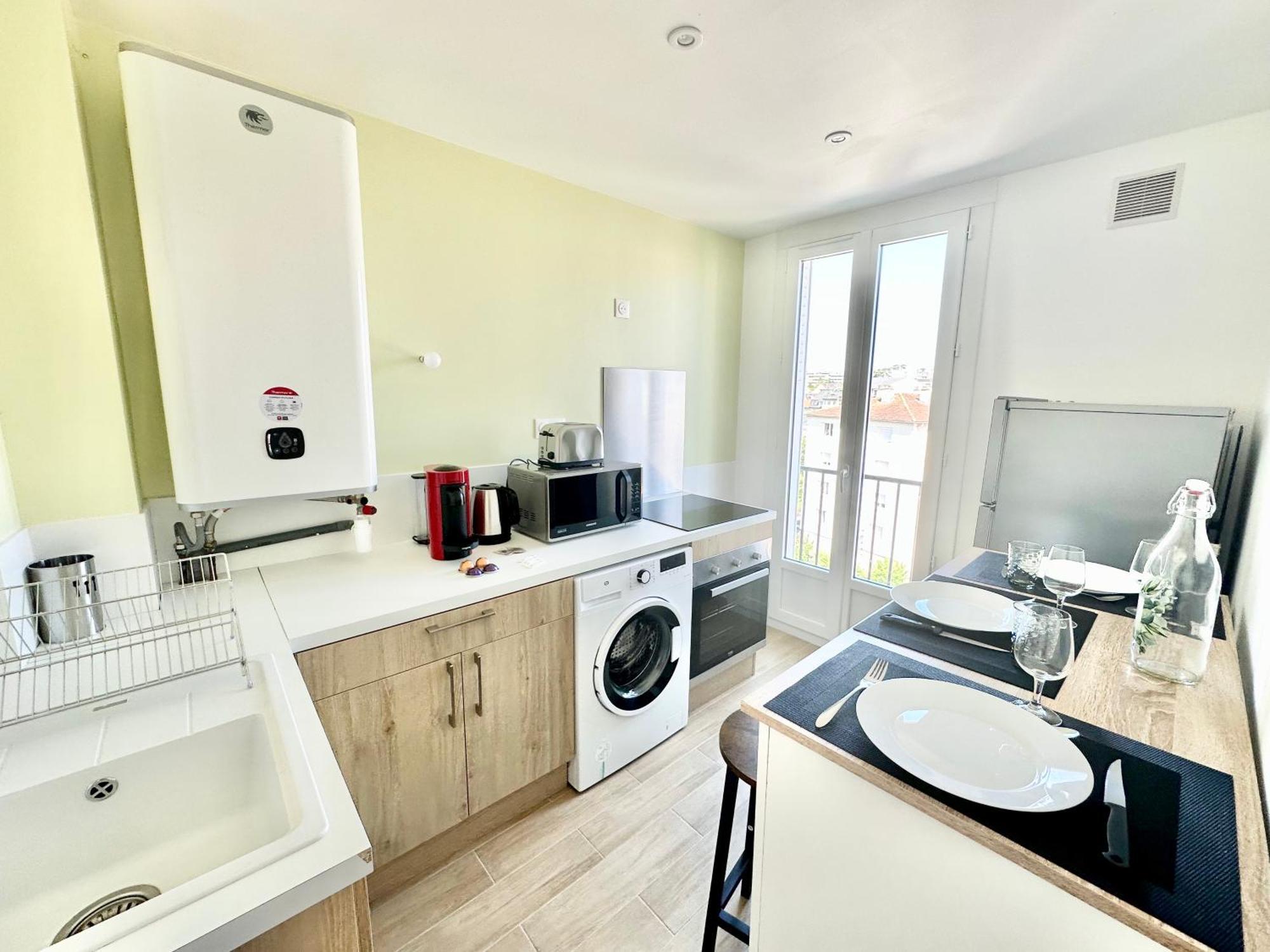 Le Mozart Calme Et Fonctionnel Apartment Лимож Екстериор снимка